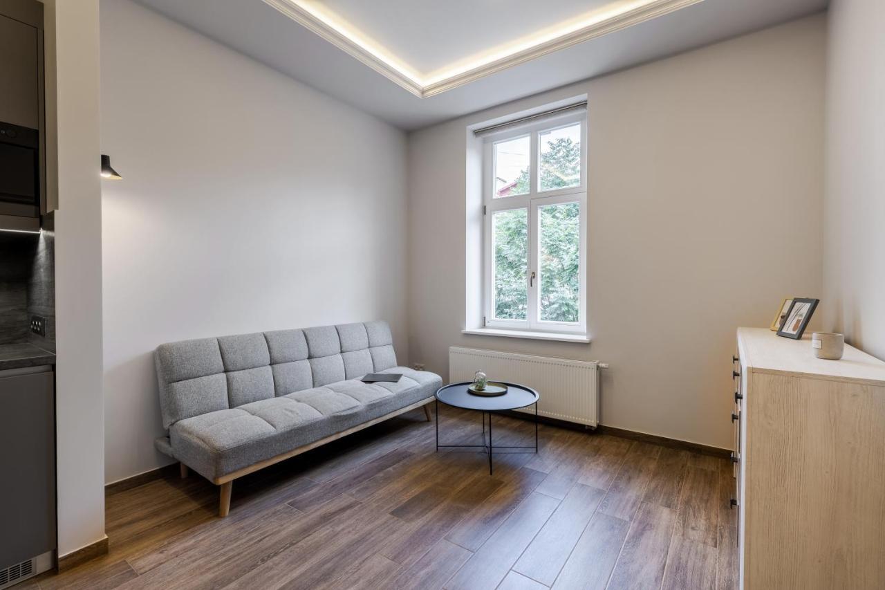 Inshiapartments On Kovzhuna Str Lviv Exterior foto