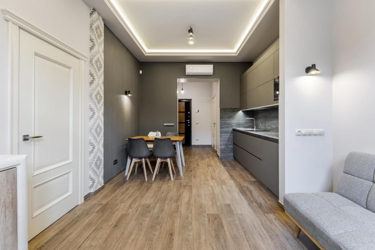 Inshiapartments On Kovzhuna Str Lviv Exterior foto